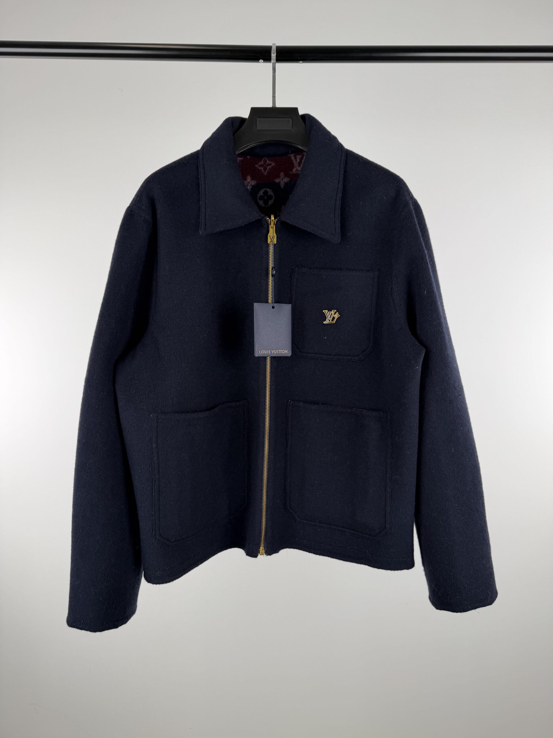 LV DOUBLE-SIDED REVERSIBLE JACKET - Imagen 3