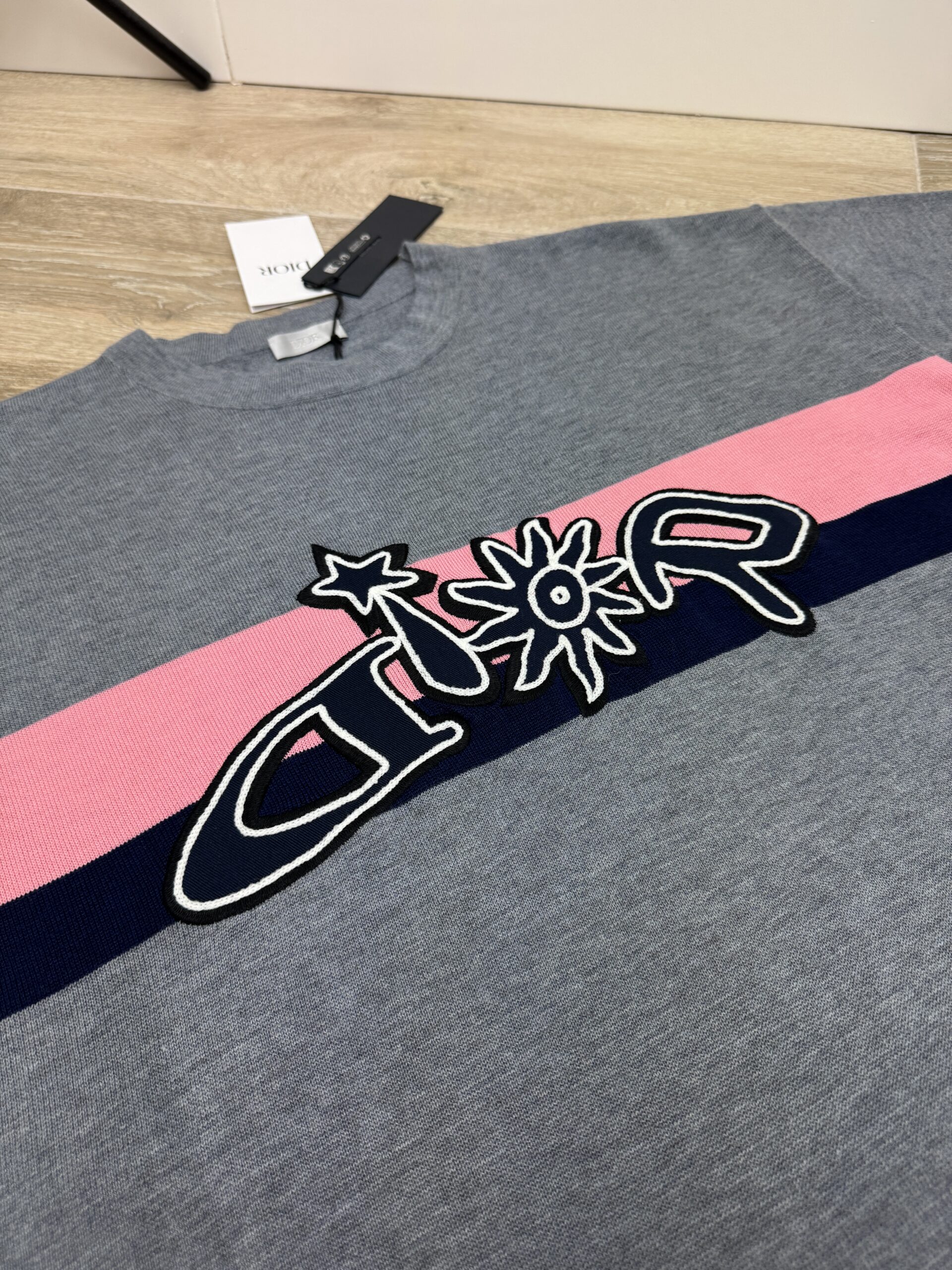 DIOR X LEWIS KAWS - Imagen 3