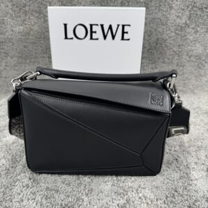 LOEWE PUZZLE EDGE BLACK