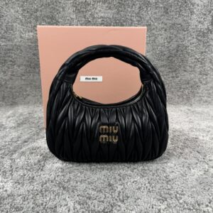 MIU MIU HOBO WANDER BLACK
