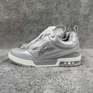 LV SKATE SNEAKER SILVER1854