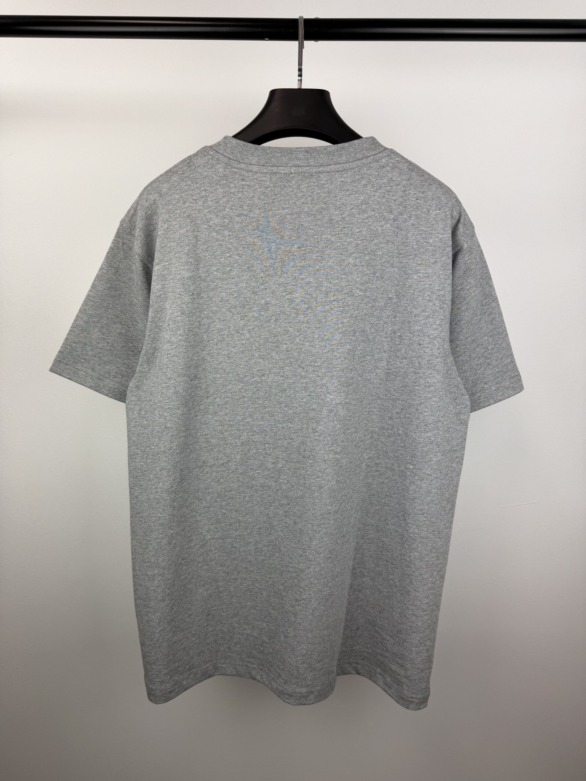 DIOR PLACA BROID BROKEN GRAY - Imagen 2