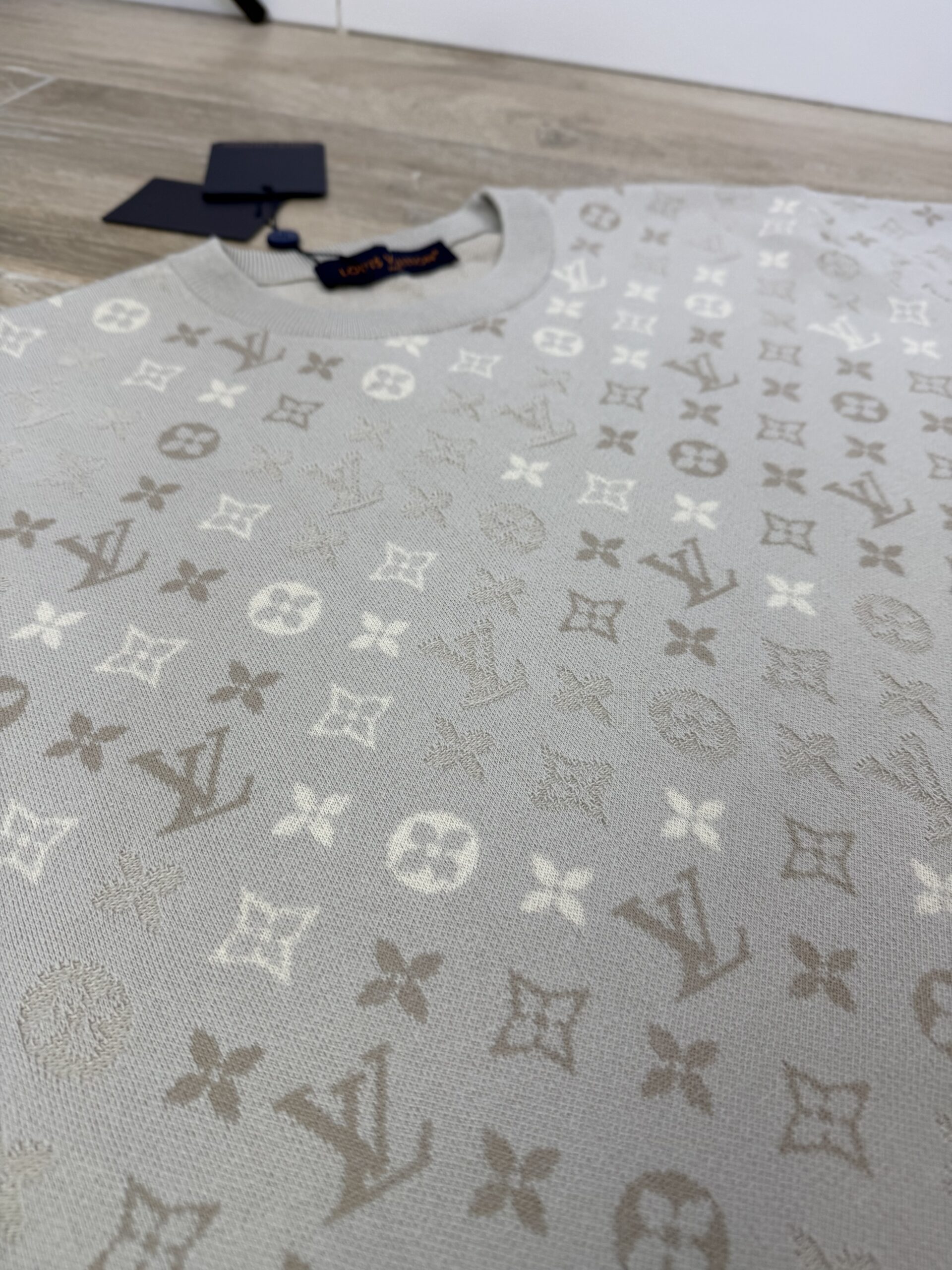 LV SURPLUS IN JACQUARD MONOGRAM - Imagen 4