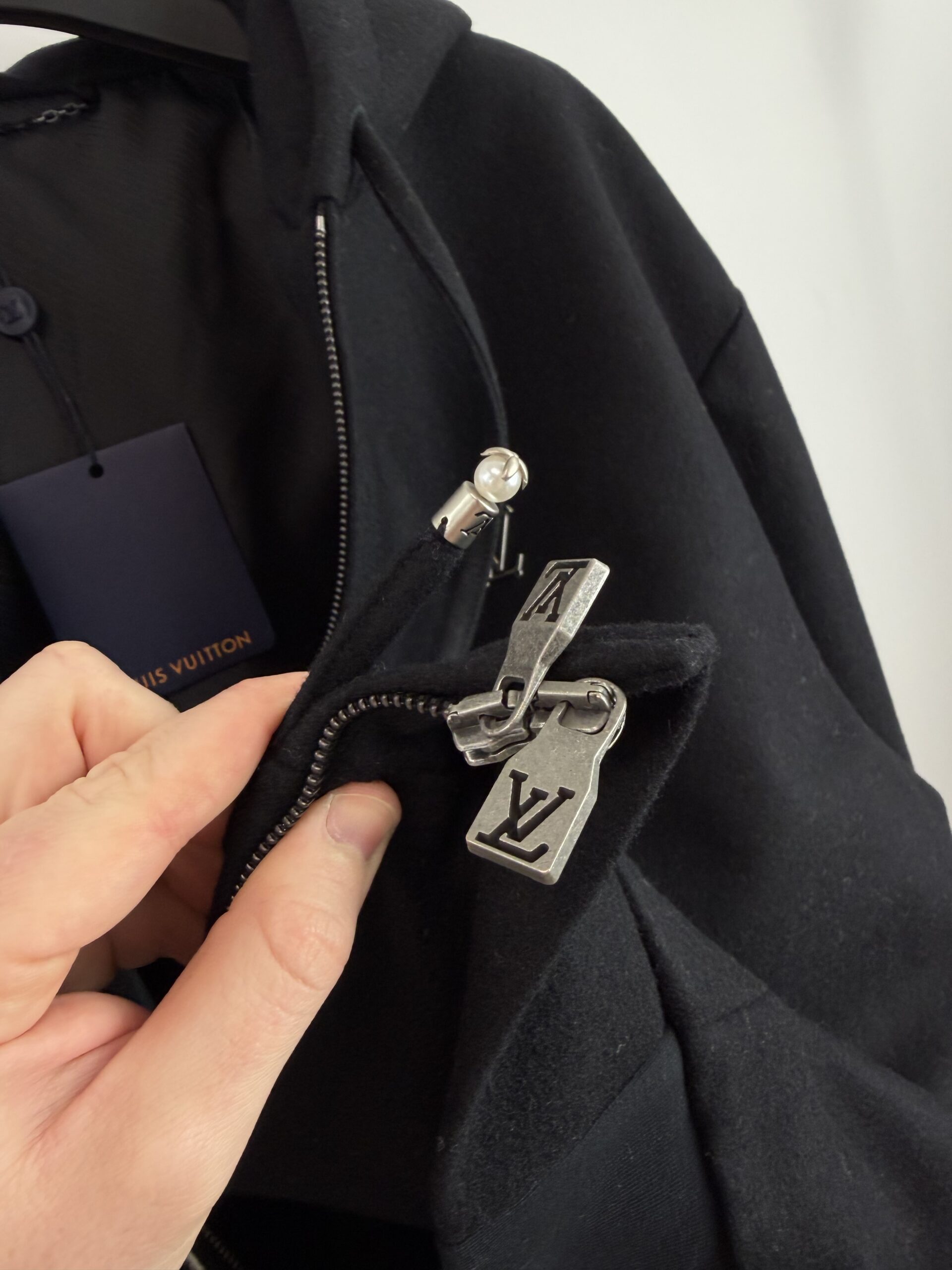 LV BLACK WOOL JACKET TECHNIQUE - Imagen 5