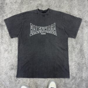 BALENCIAGA TAPE MEDIUM FIT