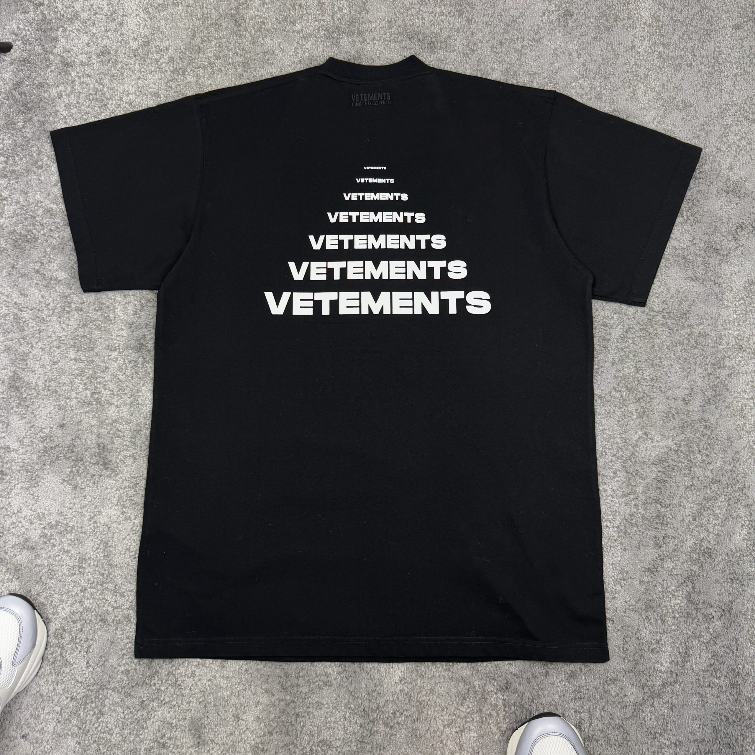 DEGRADED VETEMENTS - Imagen 2