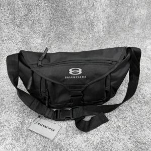 BALENCIAGA RIÑONERA BLACK NYLON