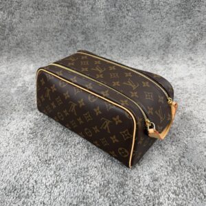 LV NECESER LONA MONOGRAM
