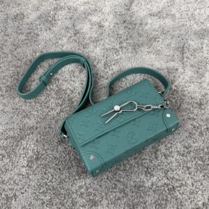 LV CARTERA STEAMER TAURILLON