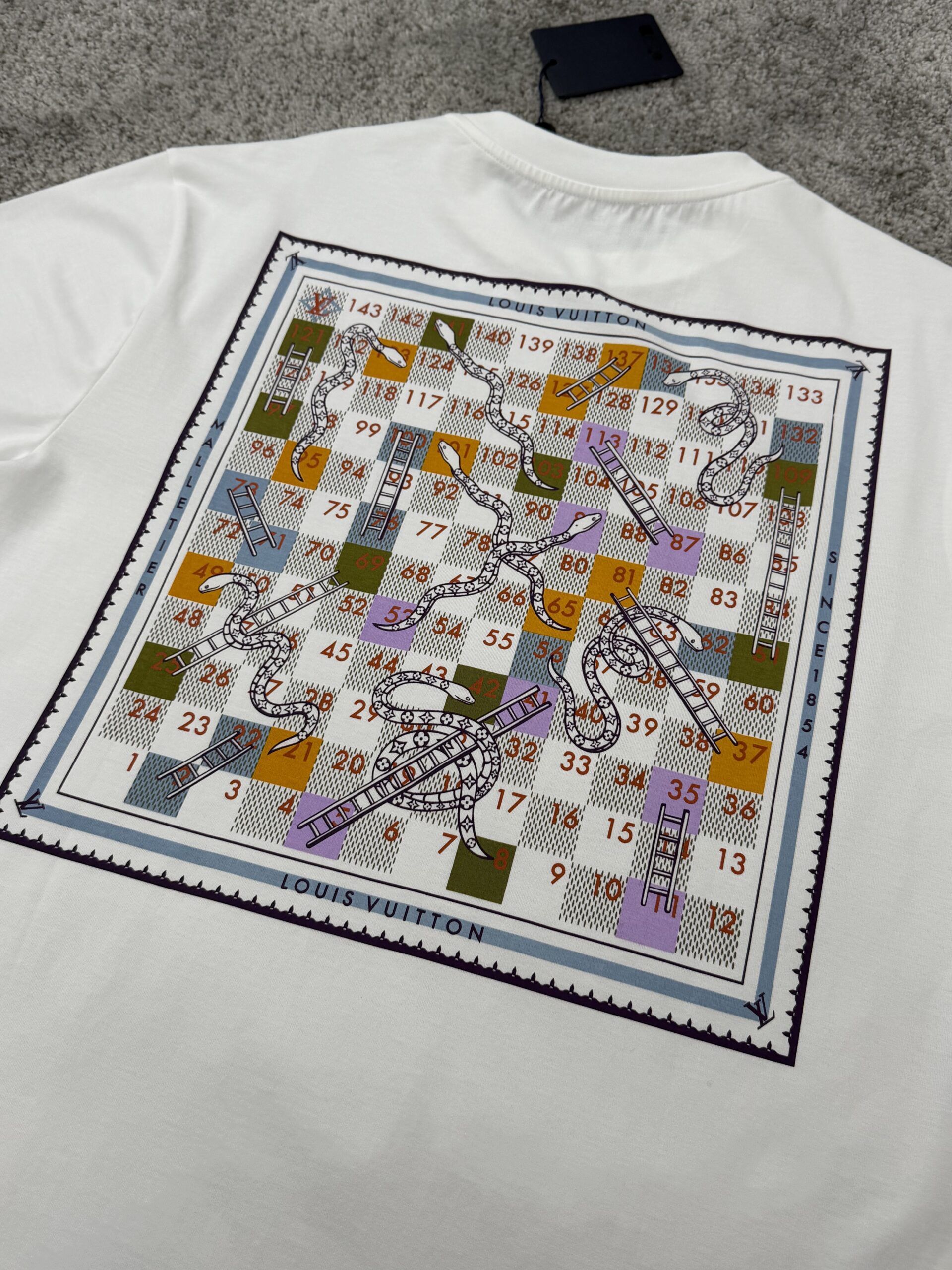 LV SNAKES AND LADDERS - Imagen 4