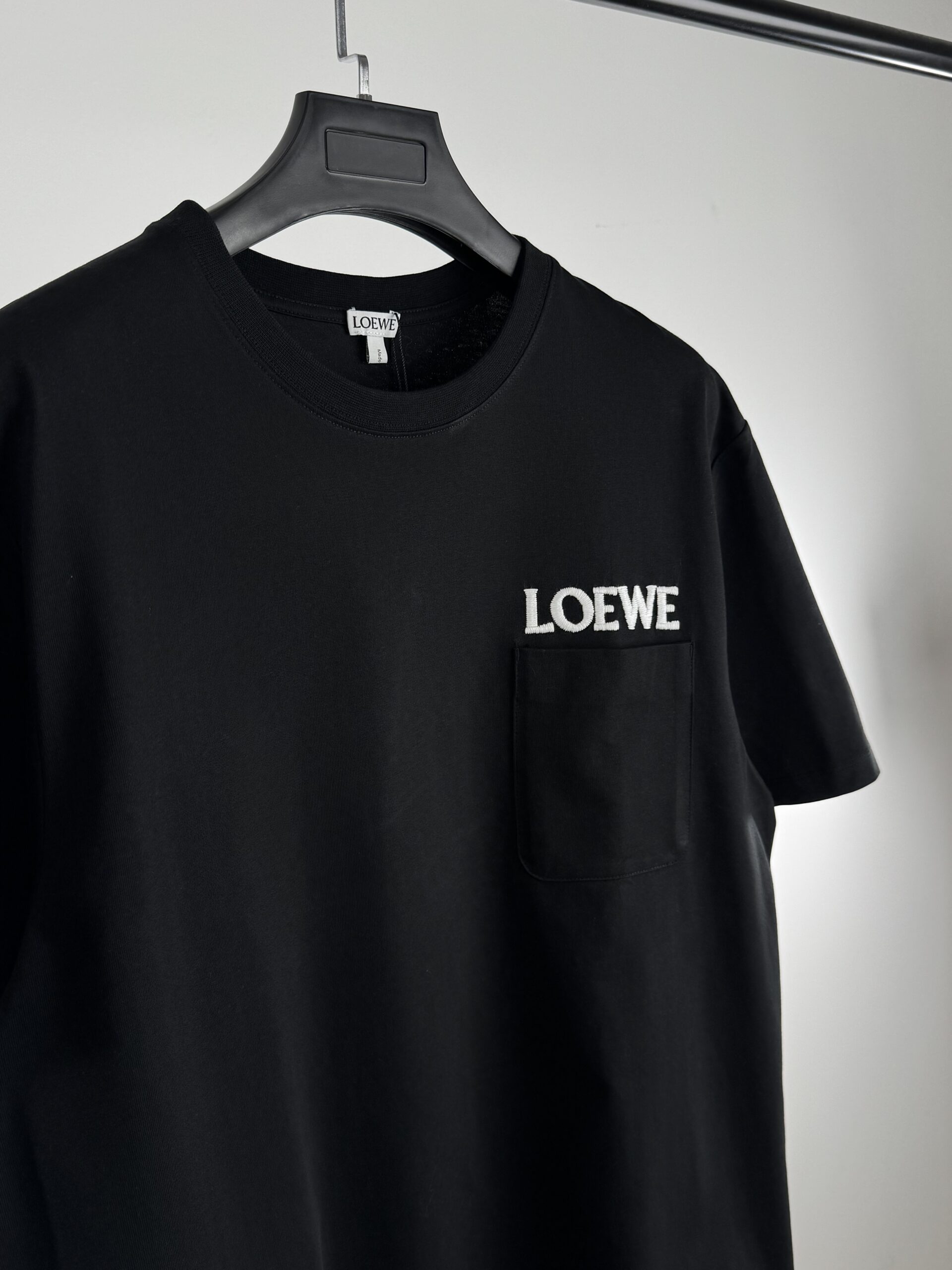 LOEWE LOOSE CUT BLACK - Imagen 7