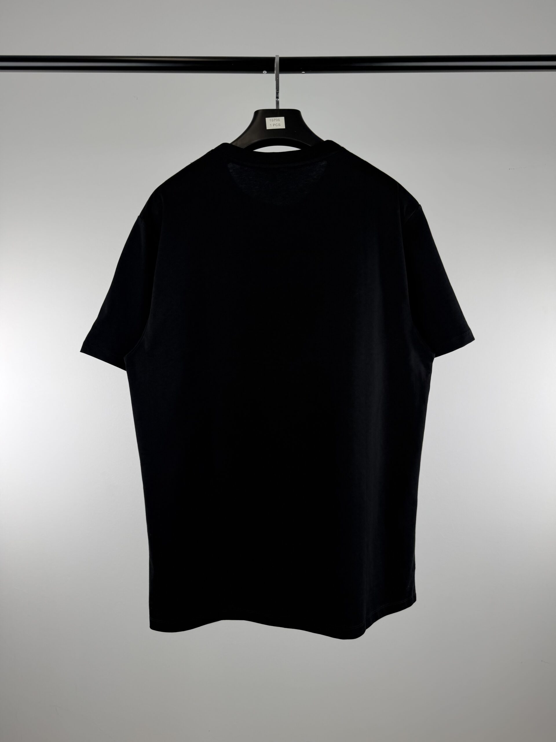 LOEWE LOOSE CUT BLACK - Imagen 3