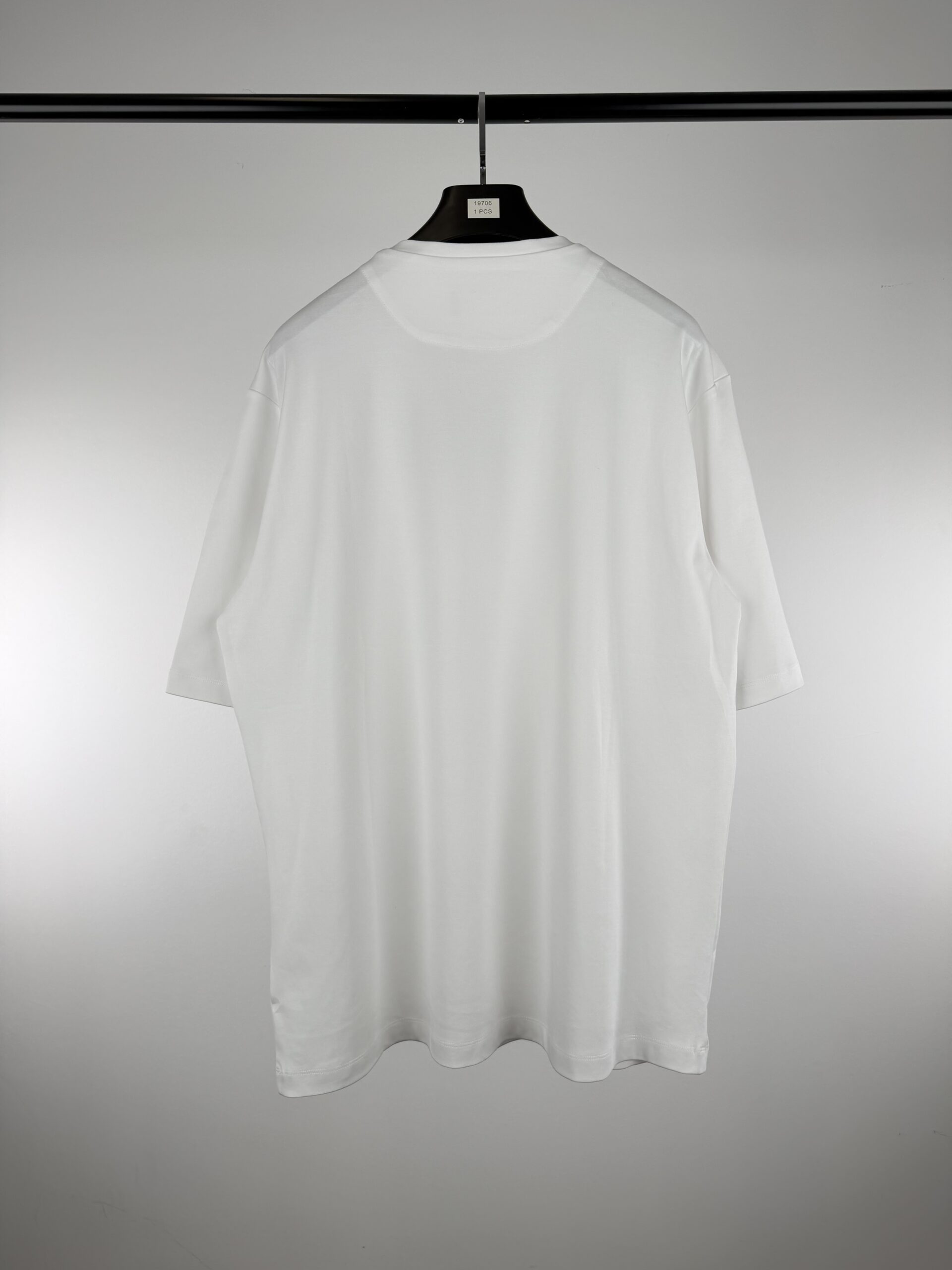 PRADA WHITE PEAKS END - Imagen 2